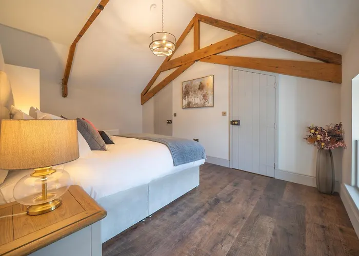 Pallastown House Courtyard, Luxury Boutique Near Charming Feriehus *