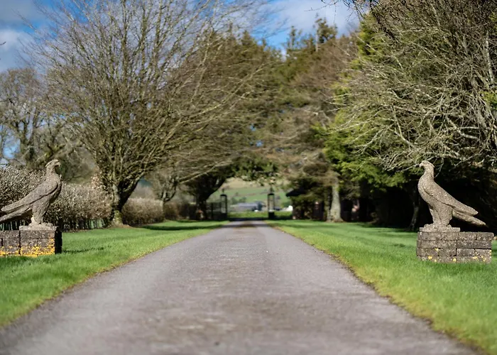 Pallastown House Courtyard, Luxury Boutique Near Charming *